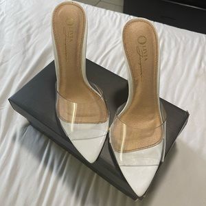 Clear strap mule heels size 6